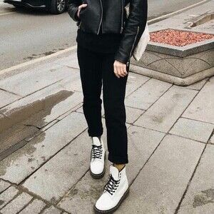 Dr. Martens 1460 Smooth Leather Lace Up Boots 90s Y2k Grunge Streetwear Workwear